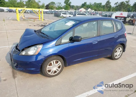 2011 Honda Fit from USA, damaged, VIN JHMGE8H35BC028017
